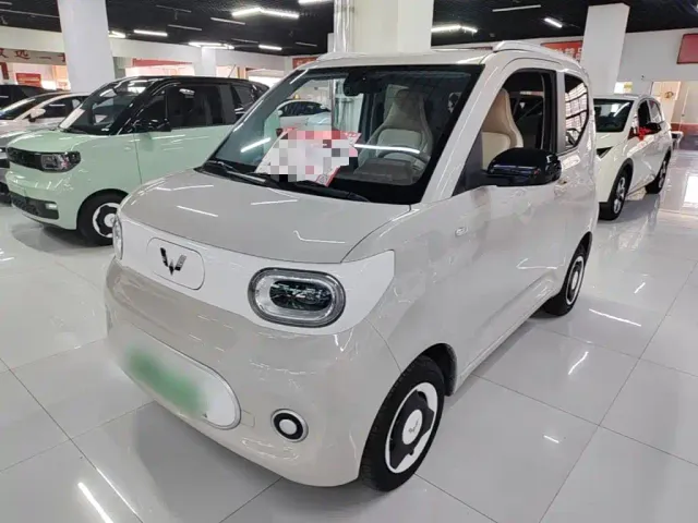 Фотография автомобиля — Wuling Hongguang Mini EV