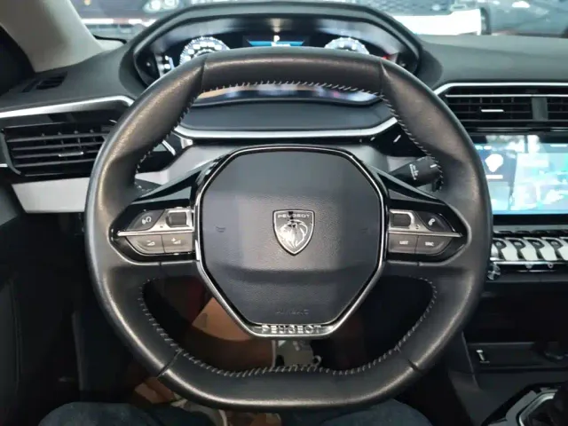 Peugeot 408 — Фото автомобиля 10
