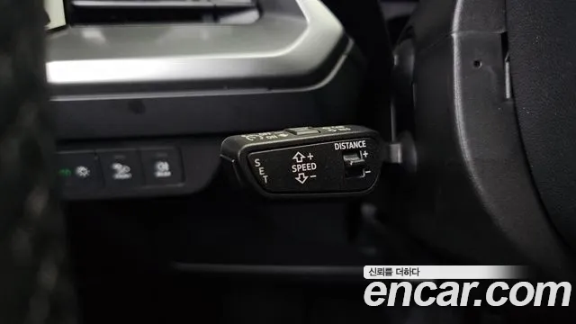 Audi Q4 e-tron — Фото автомобиля 17