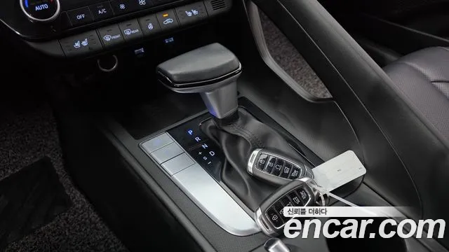 Hyundai Avante — Фото автомобиля 9