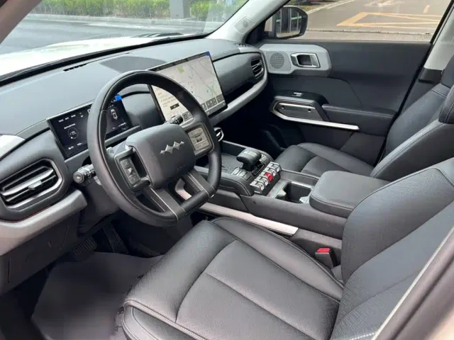 BYD FangChengBao Titanium 3 — Фото автомобиля 11