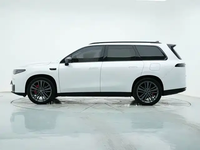 Leapmotor C16 — Фото автомобиля 6