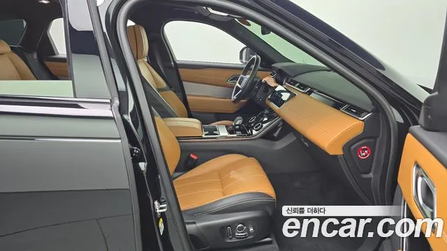 Land Rover Range Rover Velar Range Rover Velar 3.0 P400 R-Dynamic HSE — Фото автомобиля 19