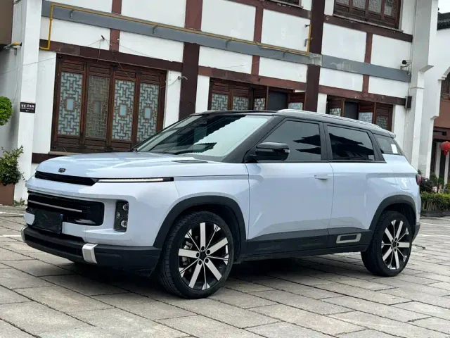 Фотография автомобиля — Geely ICON
