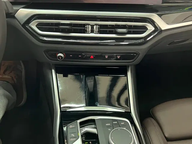 BMW 3 Series — Фото автомобиля 23