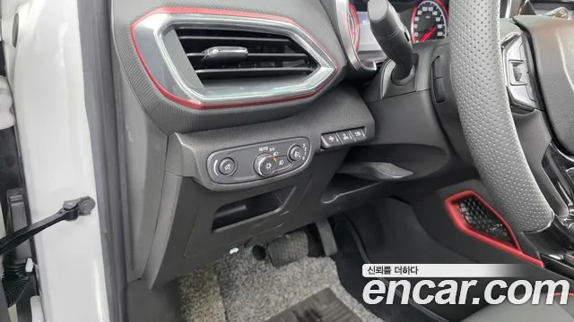 ChevroletGMDaewoo Trailblazer Trailblazer 1.3 турбо 4WD — Фото автомобиля 21