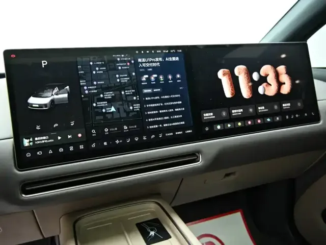 Li Auto Li Auto i6 2025 2WD Base Model — Фото автомобиля 17