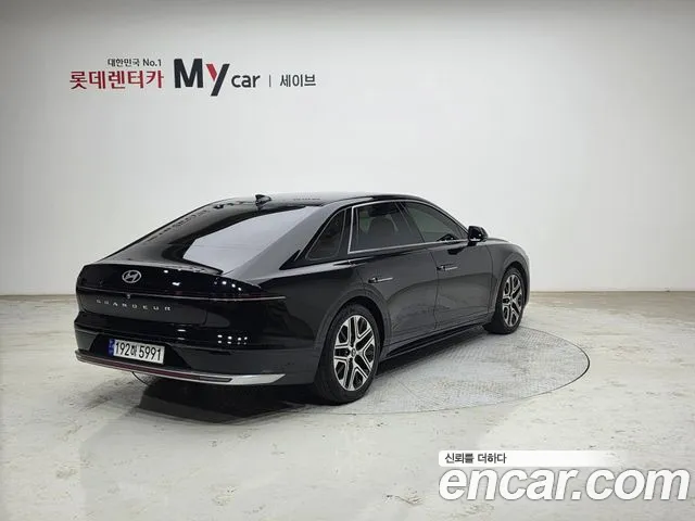 Hyundai Grandeur Grandeur (GN7) 2.5 Бензин 2WD — Фото автомобиля 5