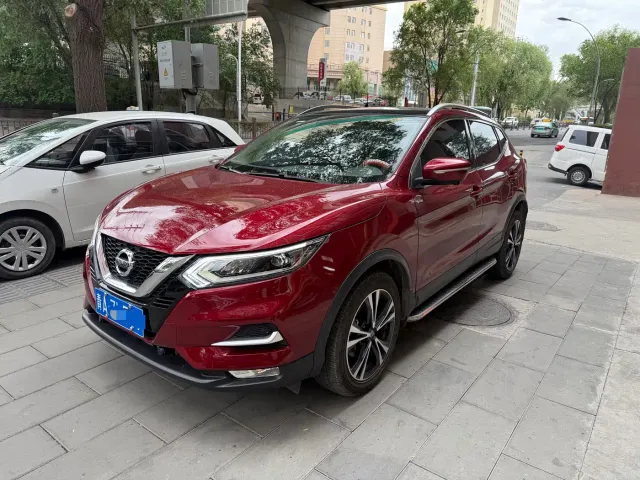 Фотография автомобиля — Nissan Qashqai