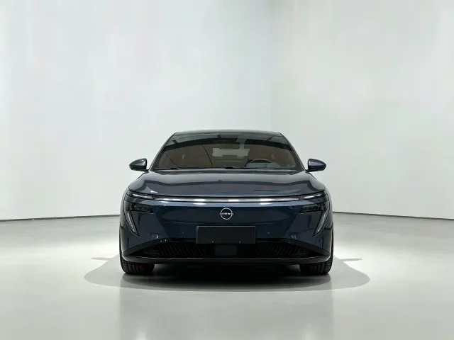 Nissan N7 — Фото автомобиля 2