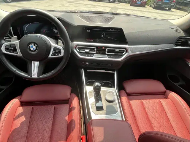 BMW 3 Series — Фото автомобиля 13