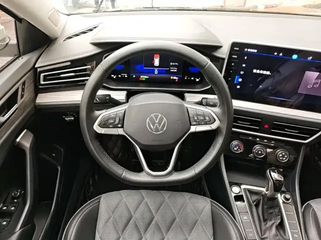 Volkswagen Sagitar — Фото автомобиля 10
