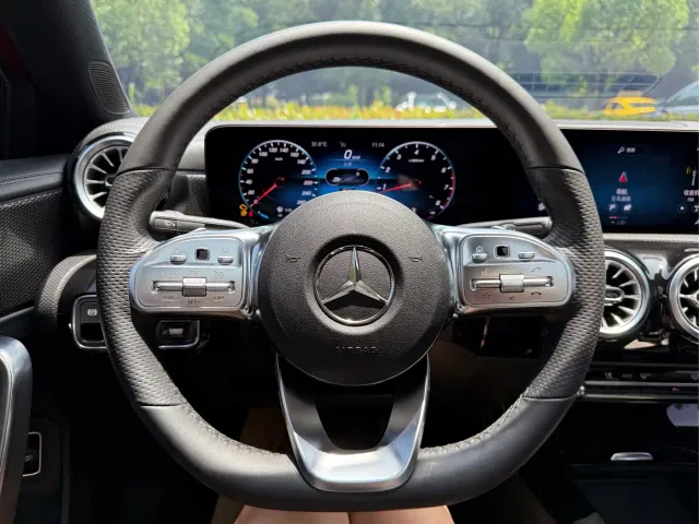 Mercedes-Benz A-Class — Фото автомобиля 13