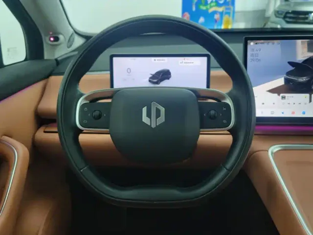 Leapmotor C16 — Фото автомобиля 15