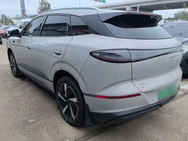 BYD Sealion 06 — Фото автомобиля 4