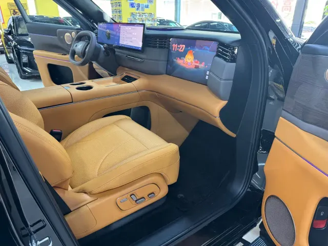 IM Motors LS8 — Фото автомобиля 7