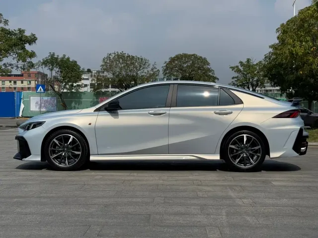 GAC Trumpchi Emkoo — Фото автомобиля 15