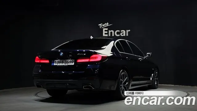 BMW 5-Series 5 серия (G30) — Фото автомобиля 2