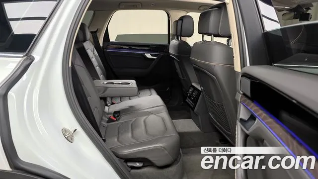 Volkswagen Touareg Touareg 3 поколение 3.0 TDI Prestige — Фото автомобиля 12