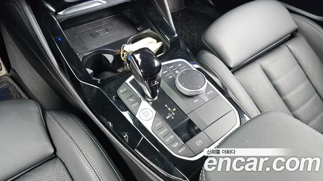 BMW X4 xDrive20i M Sport Pro — Фото автомобиля 9