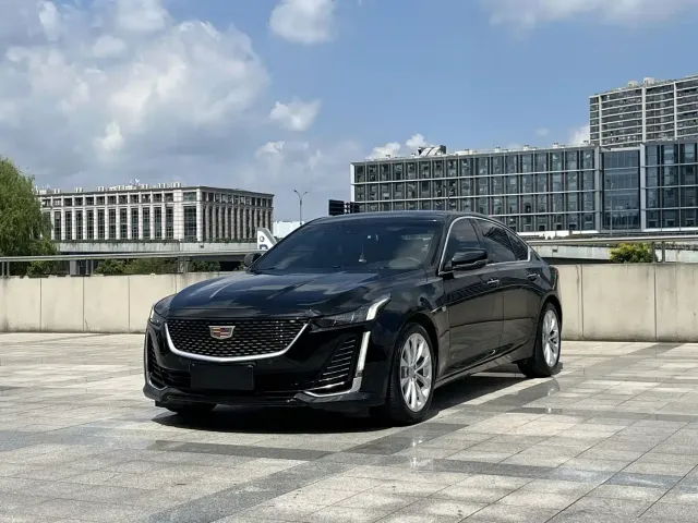 Фотография автомобиля — Cadillac CT5