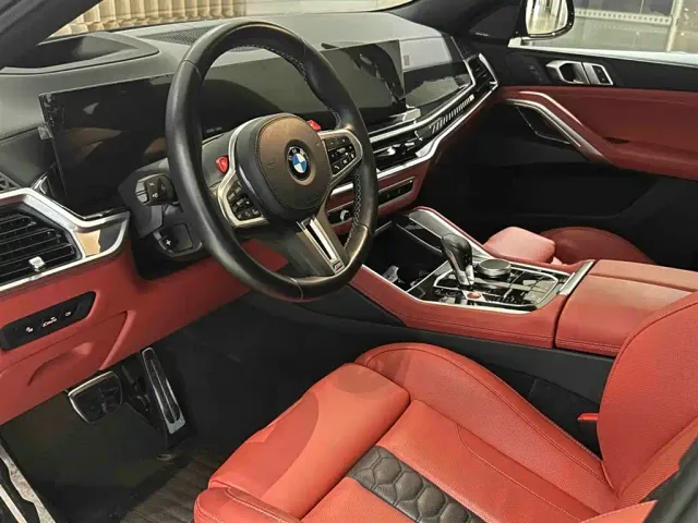 BMW X6 M — Фото автомобиля 13