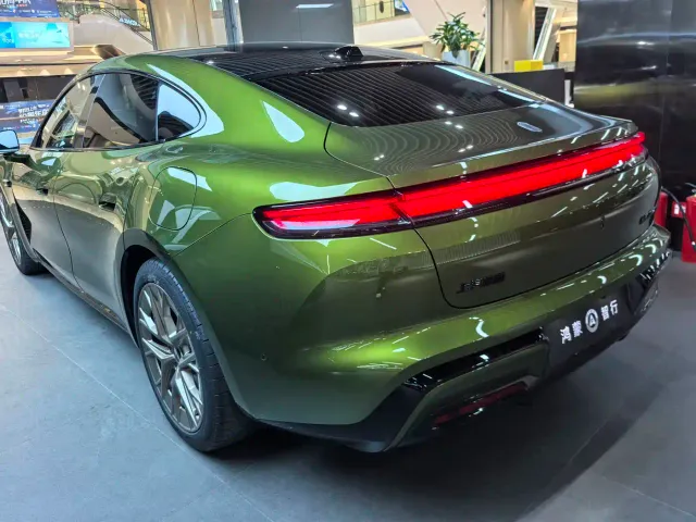 Shangjie Z7 — Фото автомобиля 8