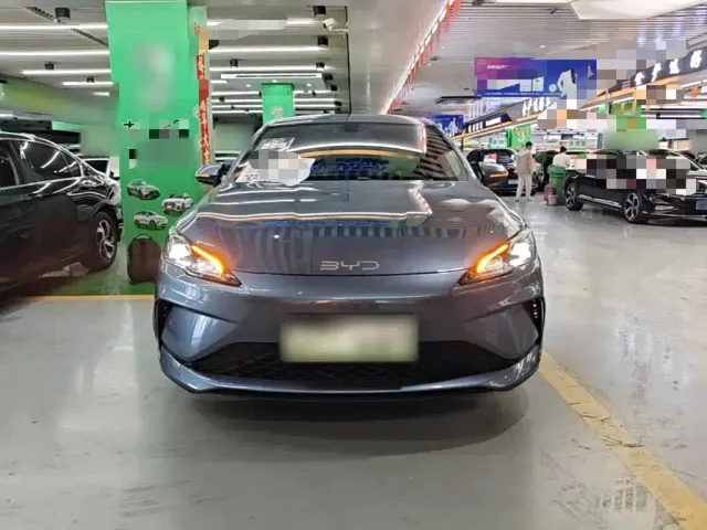BYD Seal 05 DM-i — Фото автомобиля 2