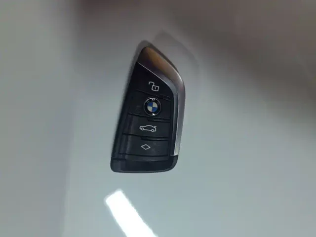 BMW i3 — Фото автомобиля 8