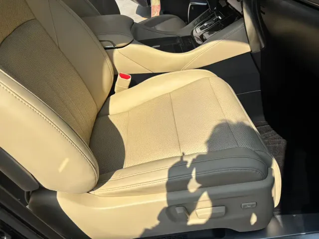 Toyota Alphard — Фото автомобиля 5