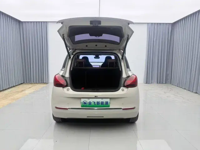 Wuling Bingo — Фото автомобиля 16