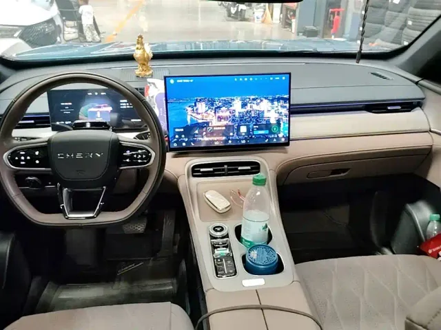 Chery Tiggo 8 PLUS C-DM — Фото автомобиля 9
