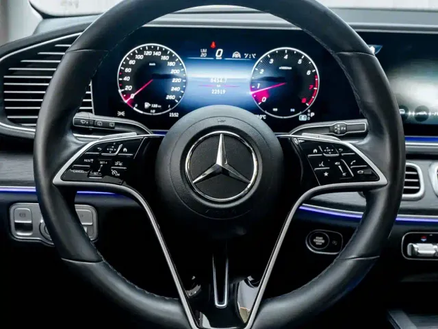 Mercedes-Benz GLE-Class — Фото автомобиля 16