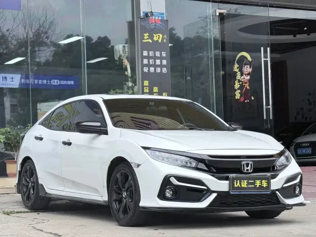 Honda Civic — Фото автомобиля 3