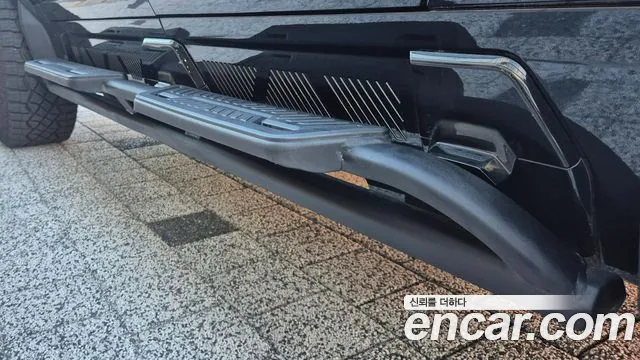GMC Hummer EV — Фото автомобиля 19