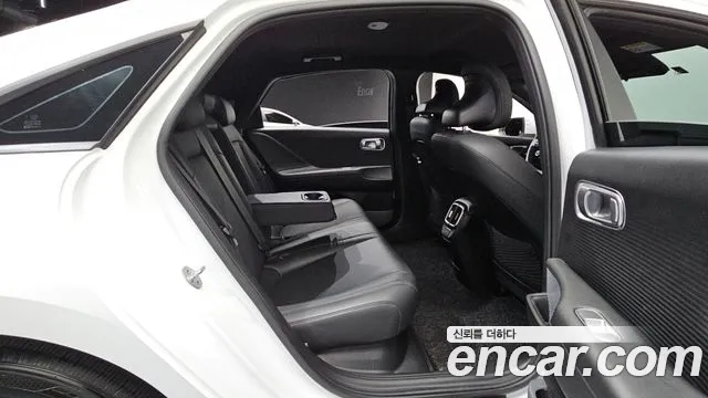 Hyundai Ioniq6 — Фото автомобиля 25
