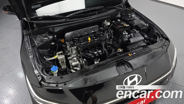 Hyundai AVANTE Новый Avante (CN7) — Фото автомобиля 6