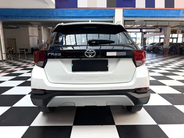 Toyota YARiS L Zhi Xuan — Фото автомобиля 14