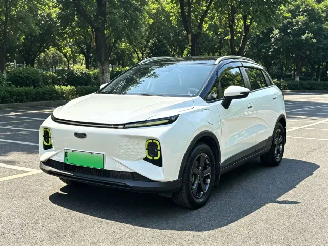 Фотография автомобиля — Geely Geometry E Firefly