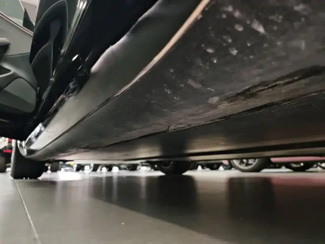 Tesla Model 3 — Фото автомобиля 21