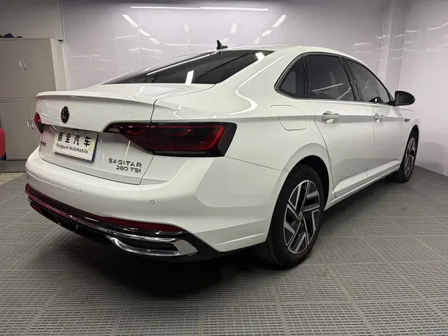 Volkswagen Sagitar — Фото автомобиля 17