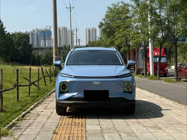 Geely Geometry E Firefly — Фото автомобиля 2
