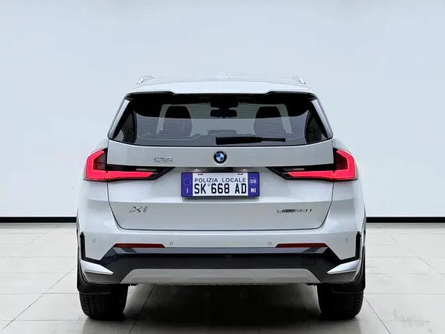 BMW X1 — Фото автомобиля 15