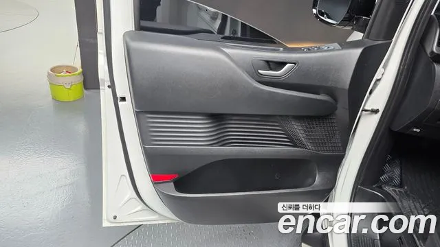 Hyundai Staria — Фото автомобиля 12