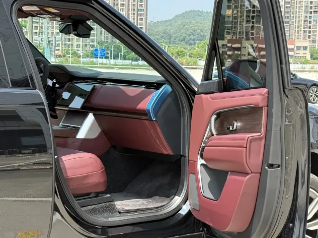 Land Rover Range Rover — Фото автомобиля 6