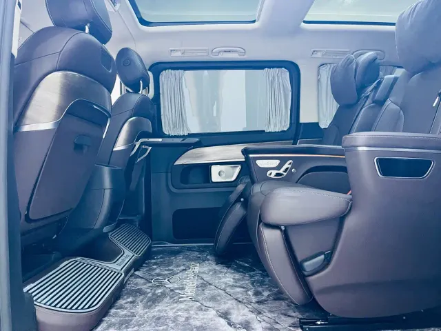 Mercedes-Benz V-Class — Фото автомобиля 8