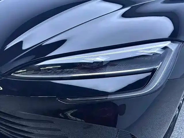 BYD Seal 07 DM-i — Фото автомобиля 13