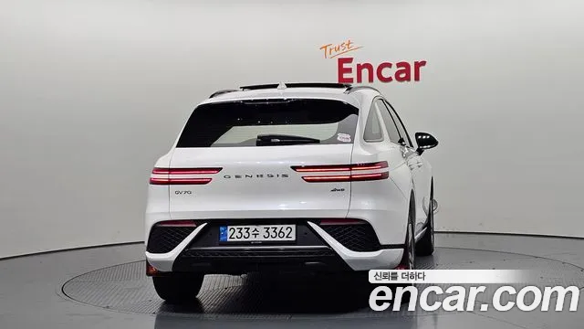 Genesis GV70 2.2 Дизель AWD — Фото автомобиля 3