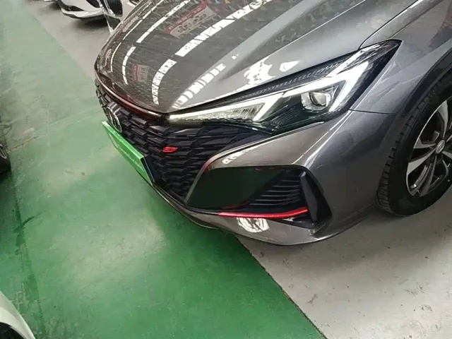 Changan Eado — Фото автомобиля 23