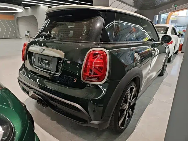MINI Hatch — Фото автомобиля 6